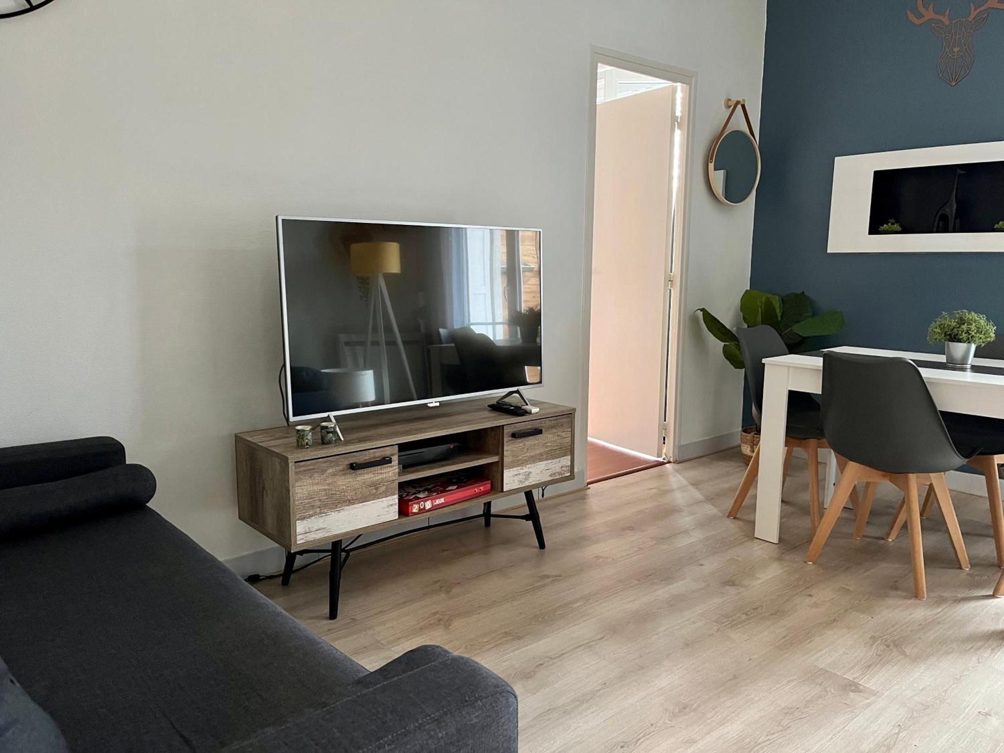 Appartement Proche De Disneyland & Paris Noisy-le-Grand ภายนอก รูปภาพ